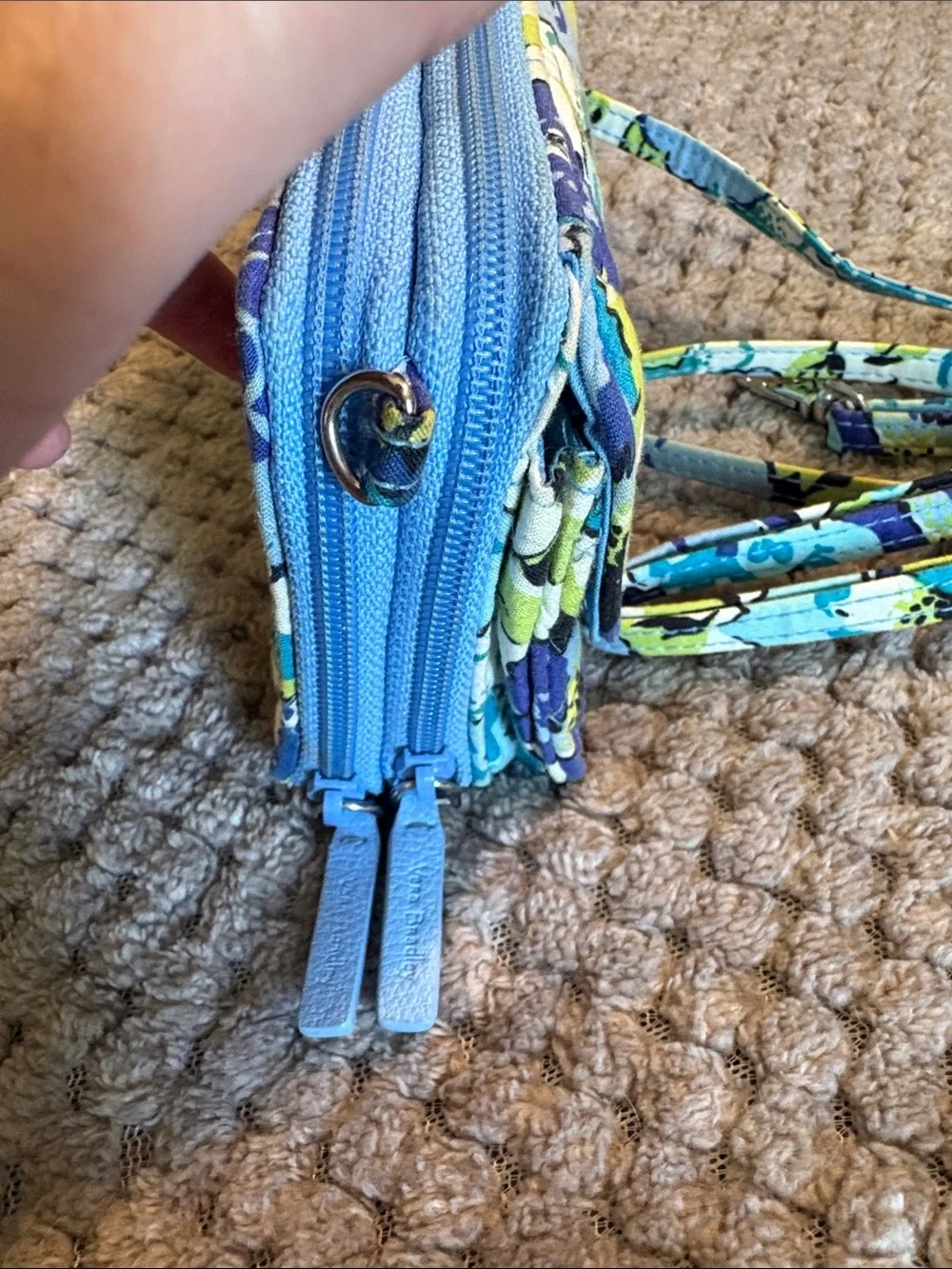 Vera Bradley Quilted Floral Wristlet in Blue, Yellow & Teal - Picture 3 of 6